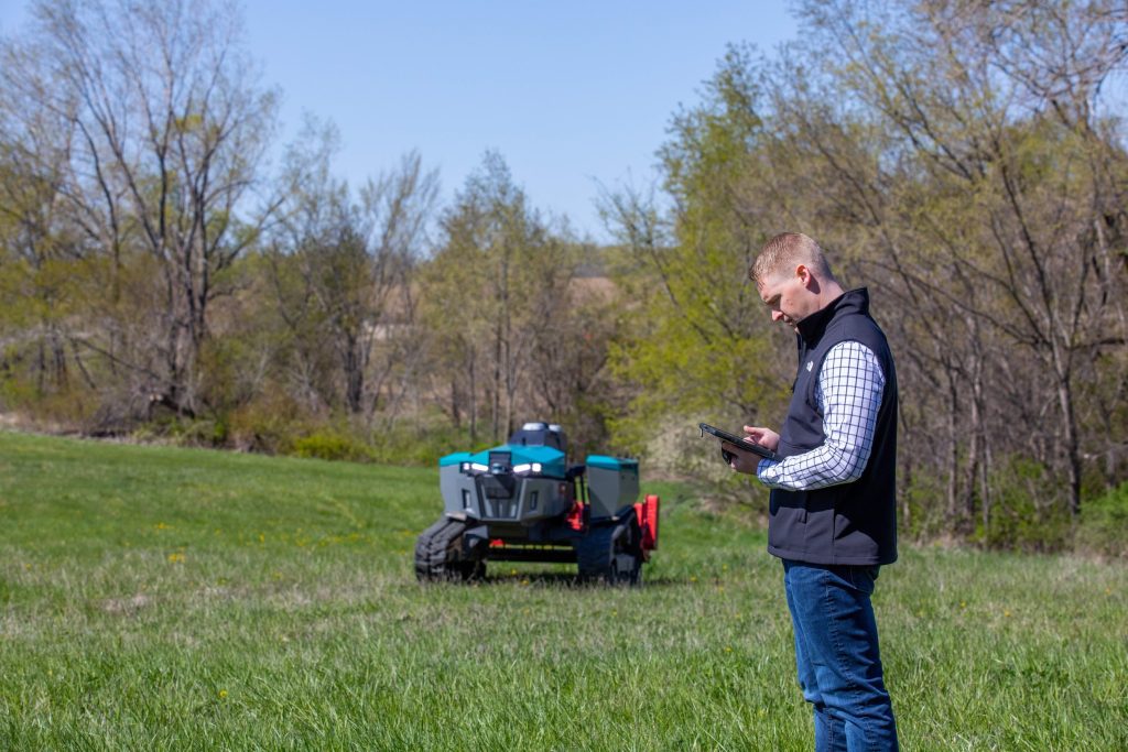 I95 Business: Mach Makes Machinery Mindful